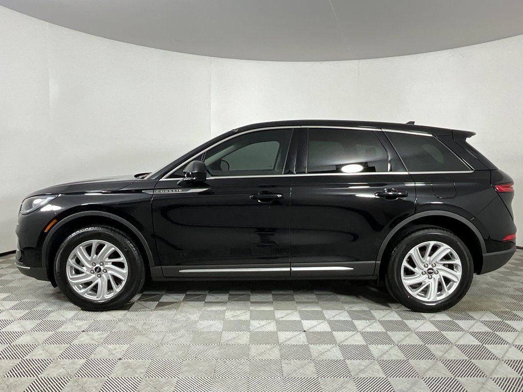 Certified 2023 Lincoln Corsair FWD image 2