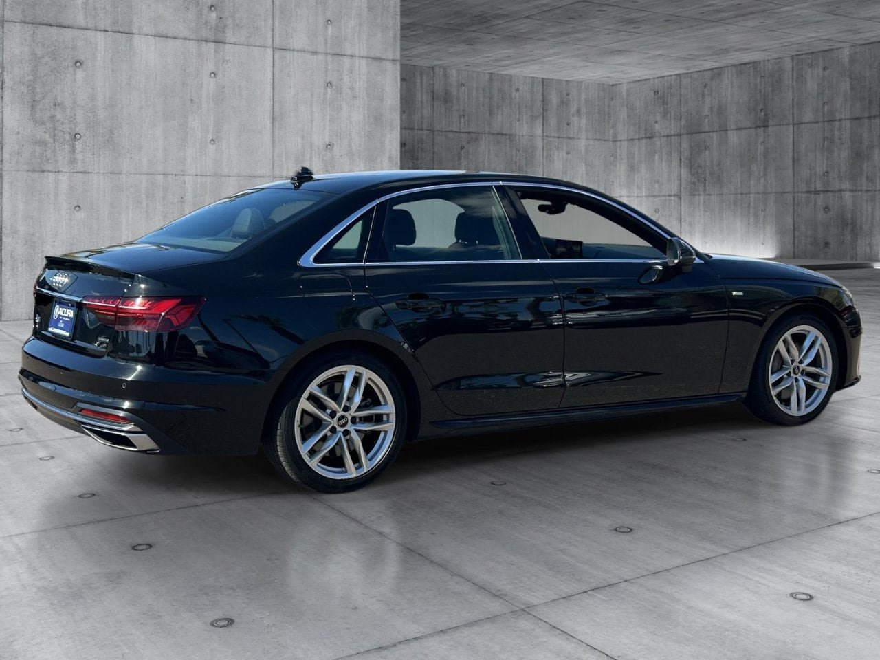 Used 2024 Audi A4 2.0T Premium Plus AWD/4WD image 5