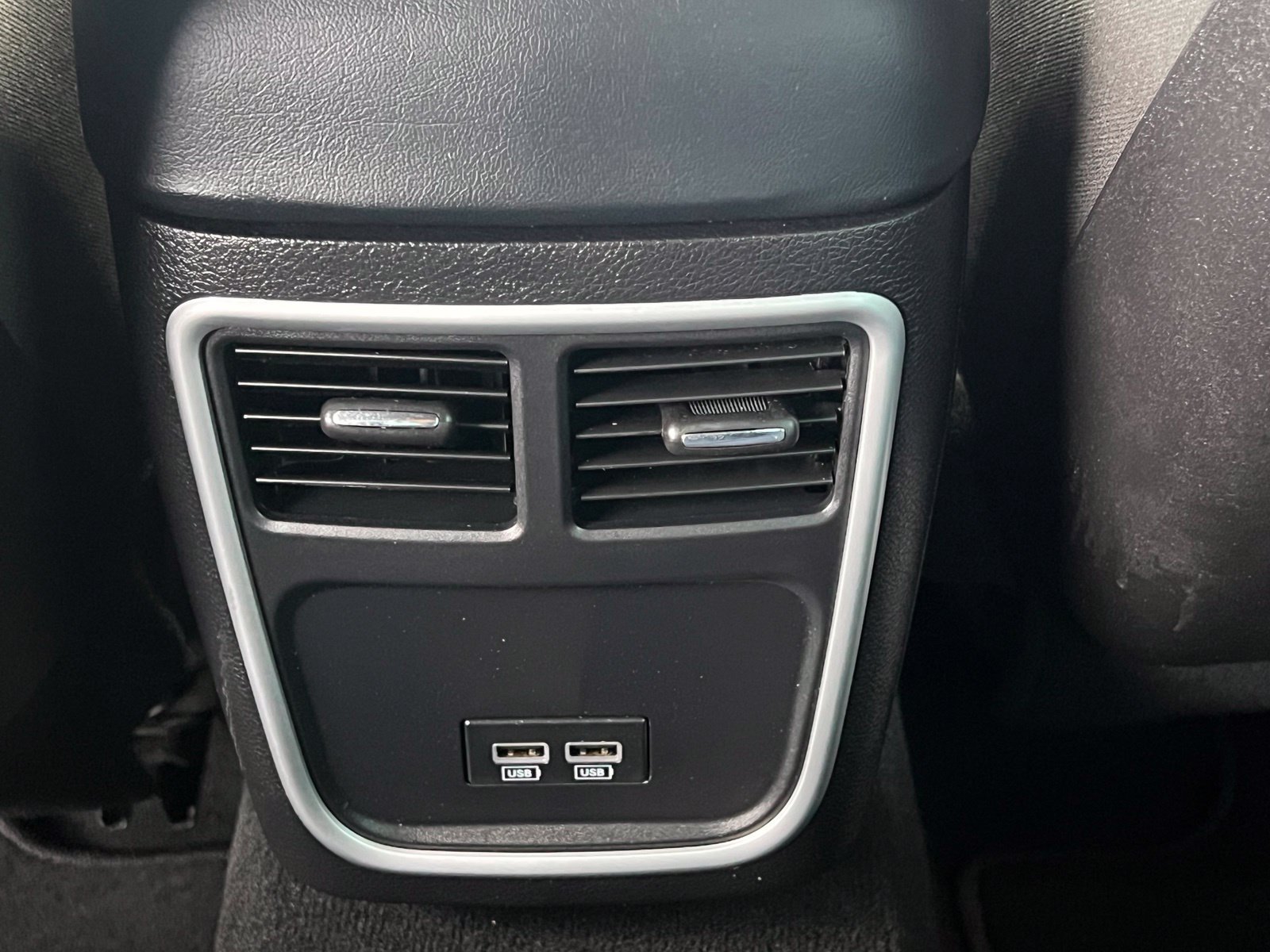 Used 2023 Dodge Charger Scat Pack w/ Harman/Kardon Audio Group RWD image 17