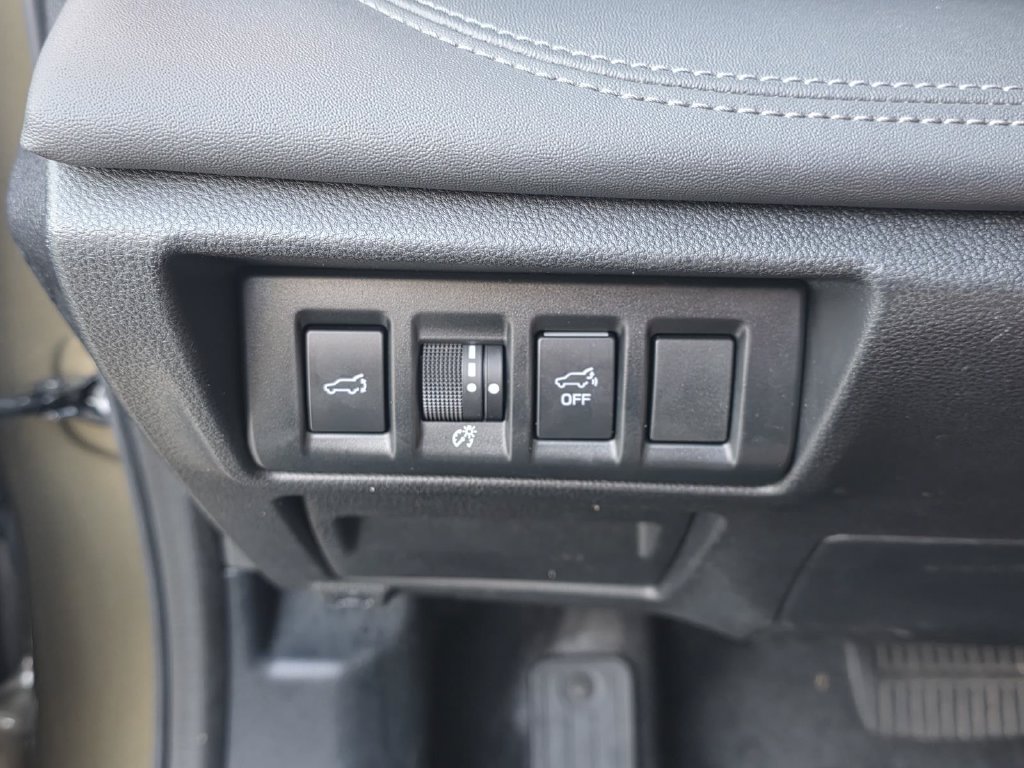 Used 2021 Subaru Outback Limited w/ Popular Package #2 AWD/4WD image 22