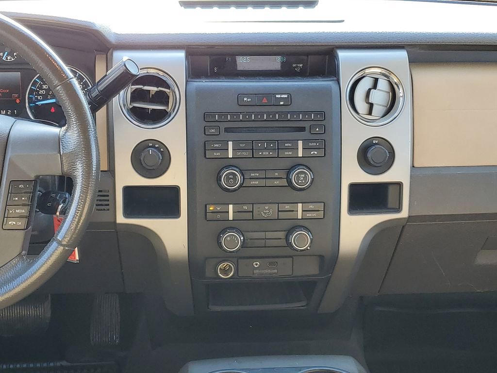 Used 2011 Ford F150 XLT w/ XLT Chrome Pkg image 23