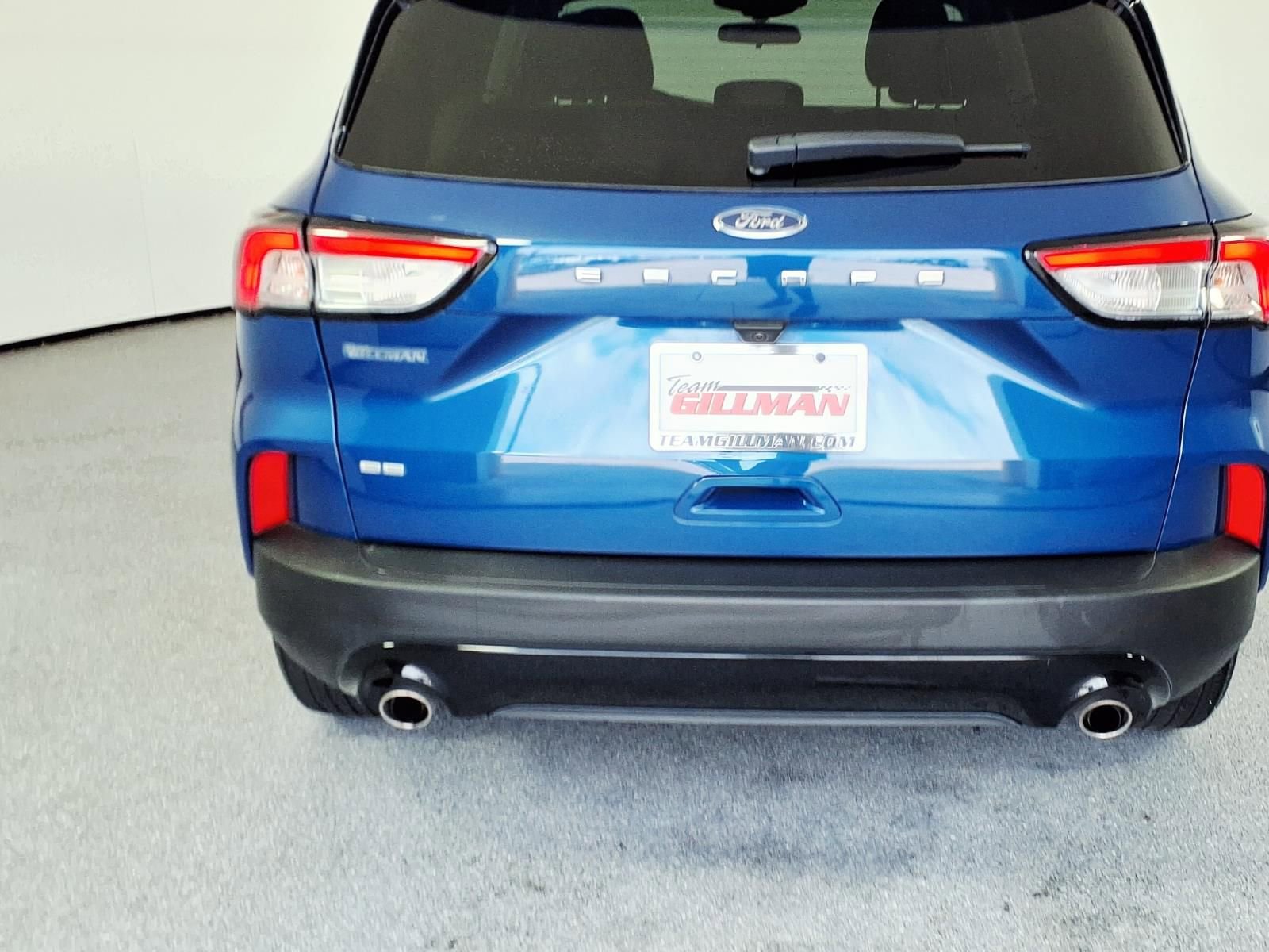 Used 2022 Ford Escape SE w/ SE Sport Appearance Package FWD image 9