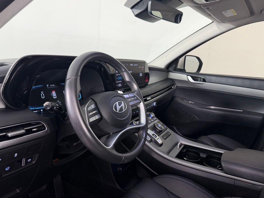 Used 2025 Hyundai Palisade SEL image 24