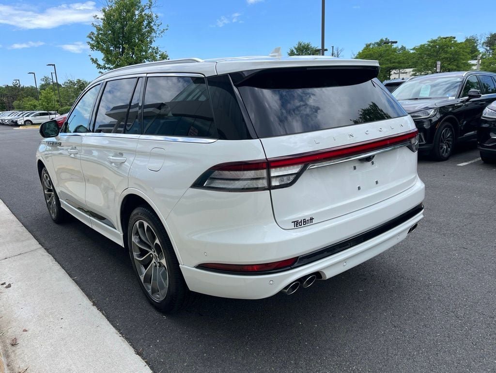 Used 2023 Lincoln Aviator Grand Touring w/ Equipment Group 301A AWD/4WD image 7