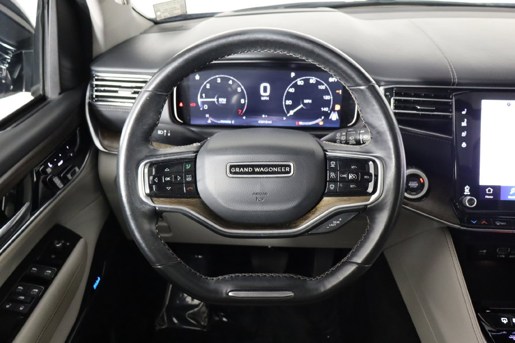 Used 2022 Jeep Grand Wagoneer Series I AWD/4WD image 7