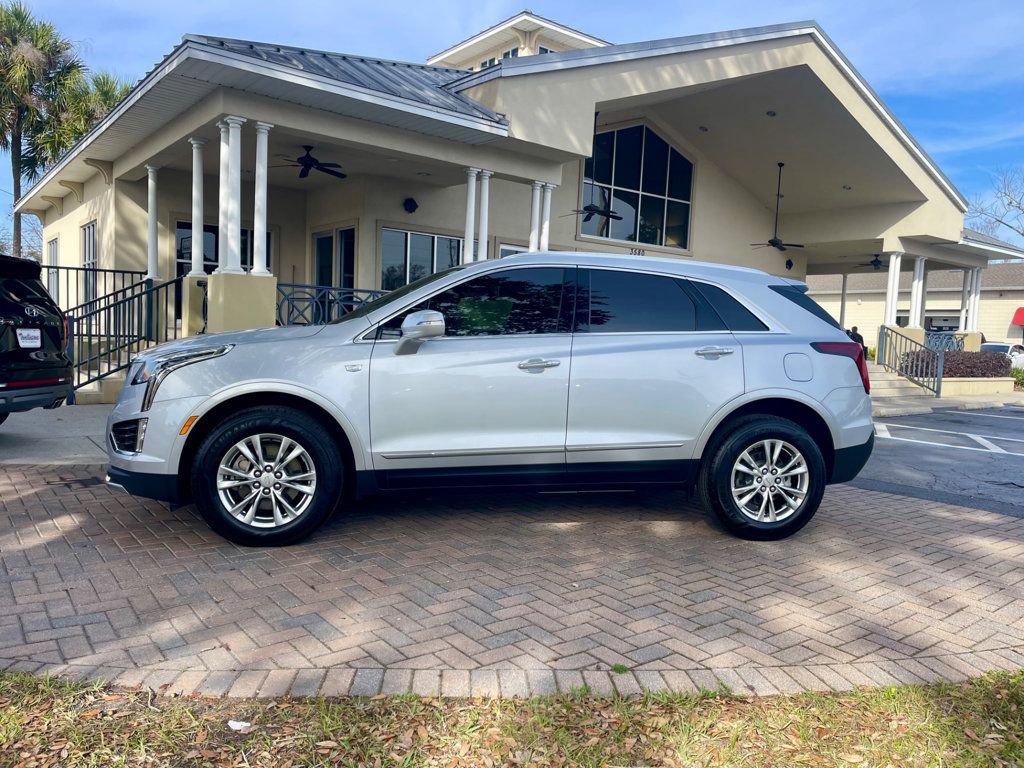 Used 2020 Cadillac XT5 Premium Luxury image 2