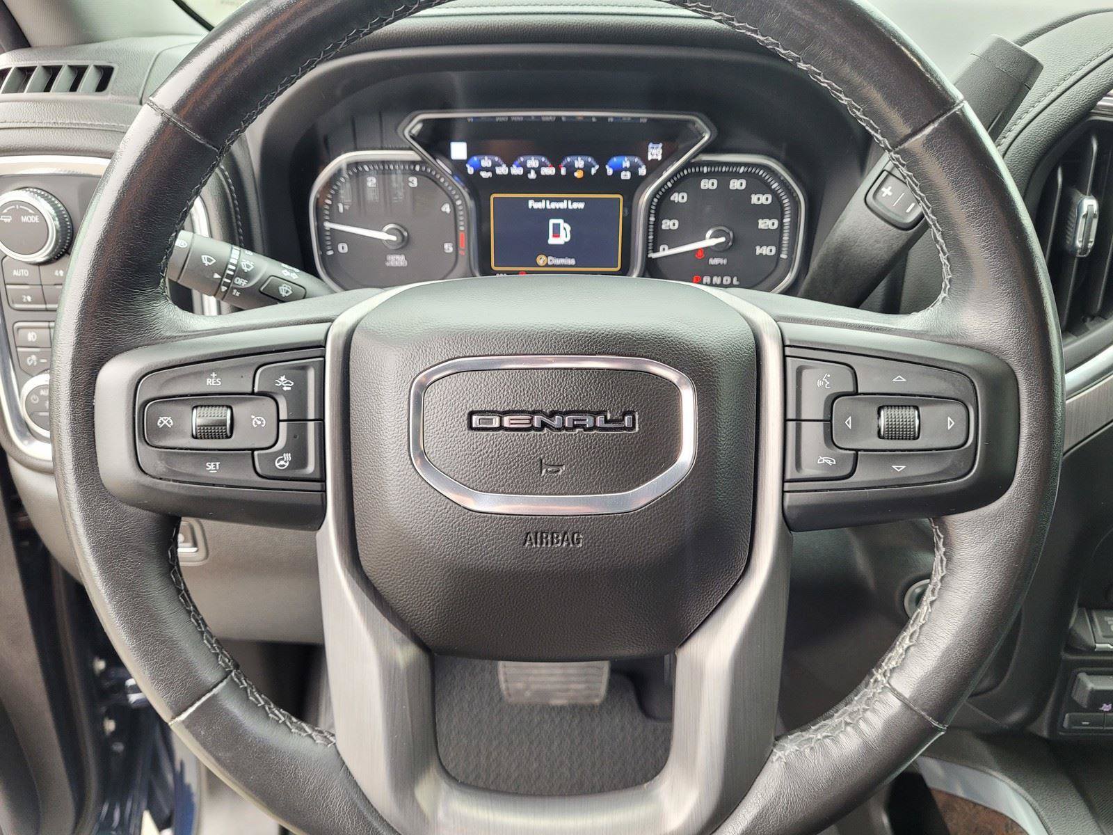 Used 2022 GMC Sierra 2500 Denali w/ Denali Ultimate Package AWD/4WD image 29