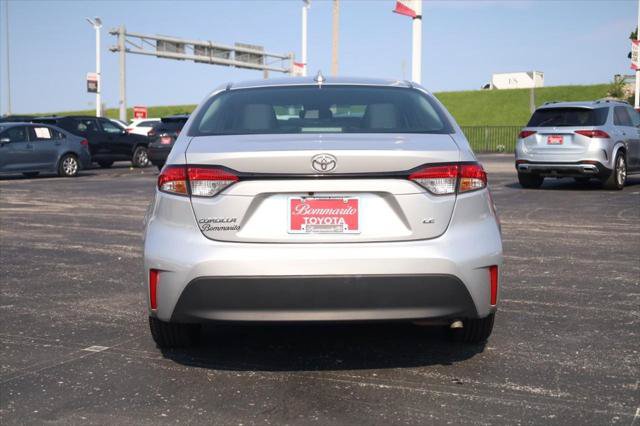 Certified 2024 Toyota Corolla LE FWD image 5