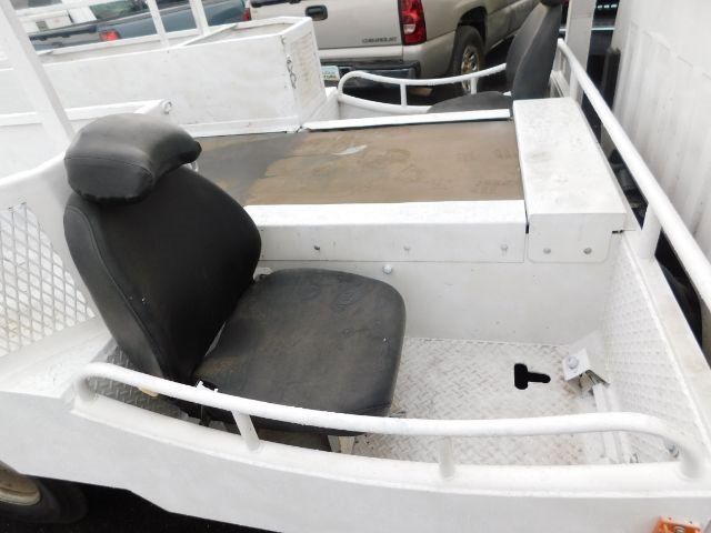 Used 2006 Chevrolet Silverado 3500 2WD Regular Cab image 9