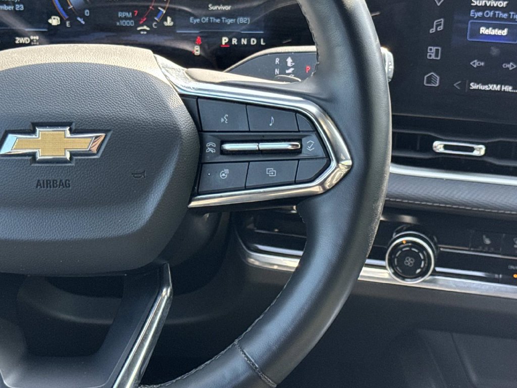 Used 2025 Chevrolet Equinox LT AWD/4WD image 11