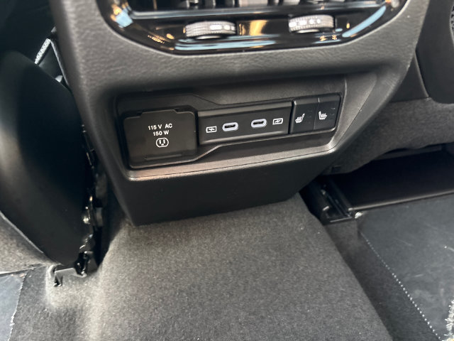 New 2027 Jeep Grand Cherokee Limited AWD/4WD image 13