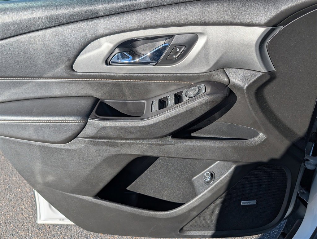 Used 2020 Chevrolet Traverse RS w/ LPO, Cargo Package image 24