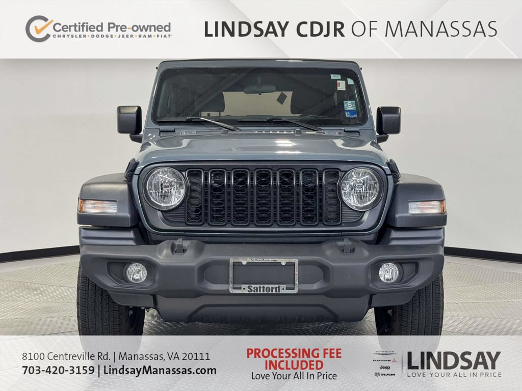 Used 2024 Jeep Wrangler Sport AWD/4WD image 3