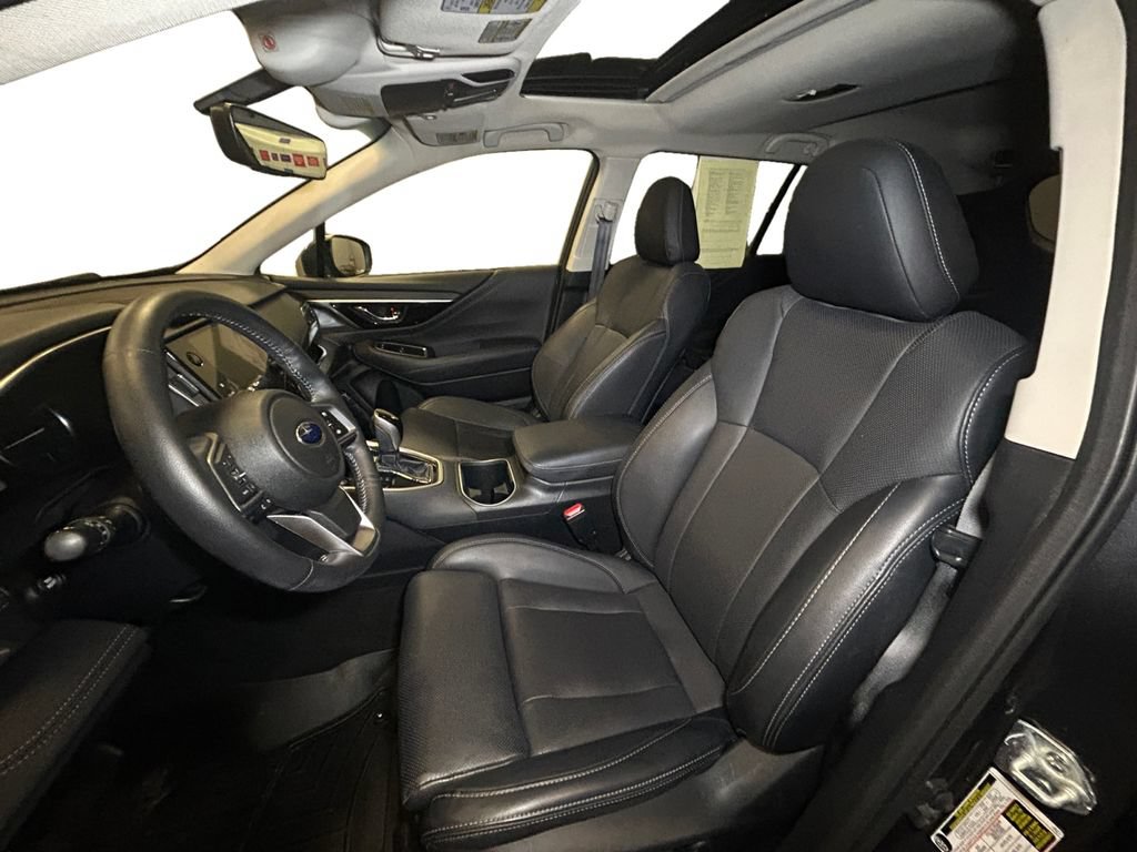 Used 2022 Subaru Outback Limited AWD/4WD image 9