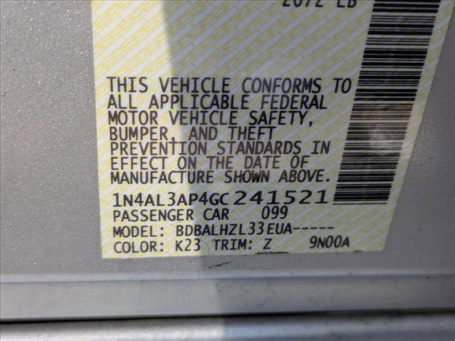 Used 2016 Nissan Altima 2.5 SR image 16