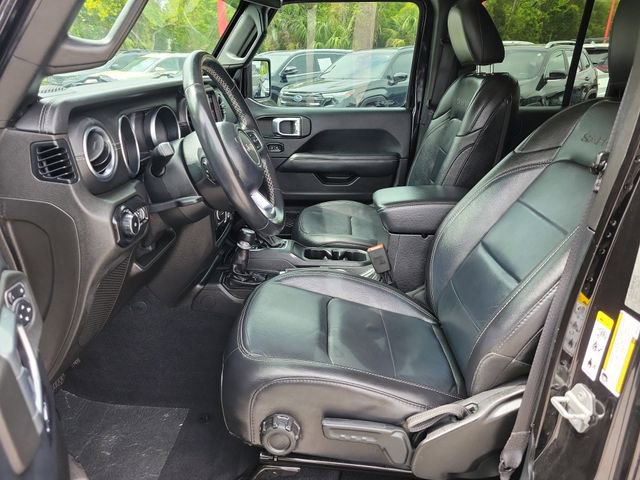 Used 2019 Jeep Wrangler Unlimited Sahara AWD/4WD image 18