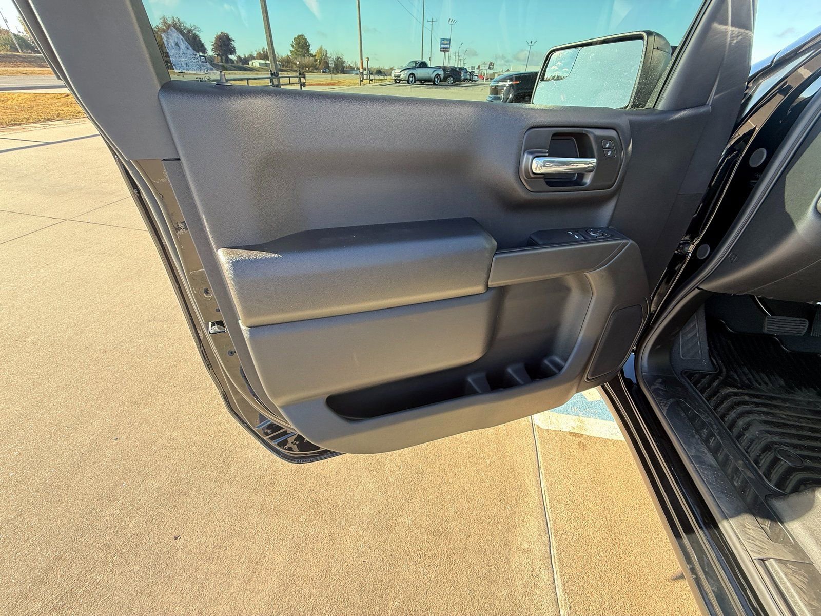 New 2026 Chevrolet Silverado 1500 W/T image 7