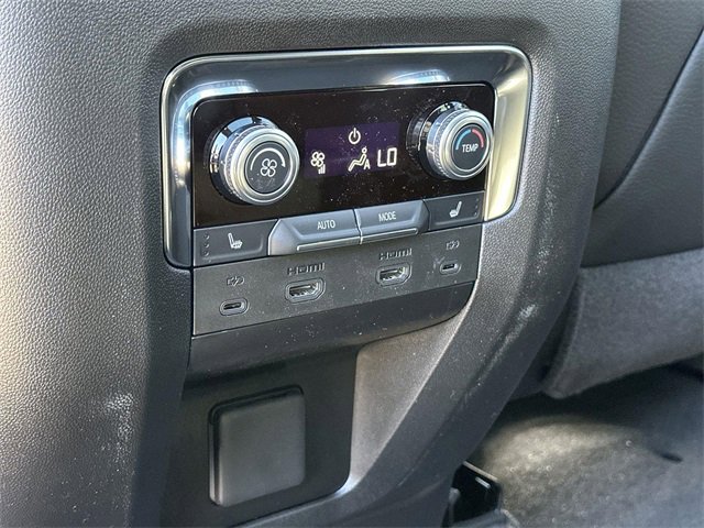 New 2026 GMC Yukon XL Denali w/ Denali Reserve Package image 29