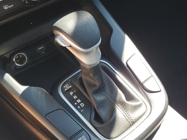 Used 2023 Kia Soul LX w/ LX Technology Package FWD image 29
