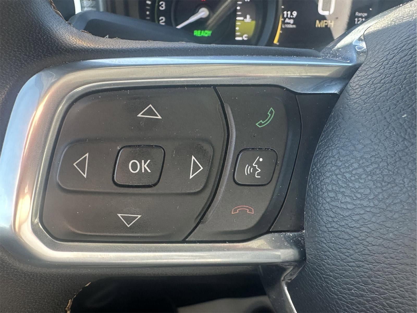 Used 2024 Jeep Wrangler Unlimited Sahara AWD/4WD image 18