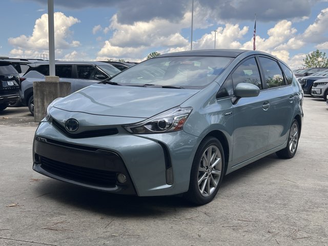 Used 2017 Toyota Prius V Five w/ Advanced Technology Package FWD video 2
