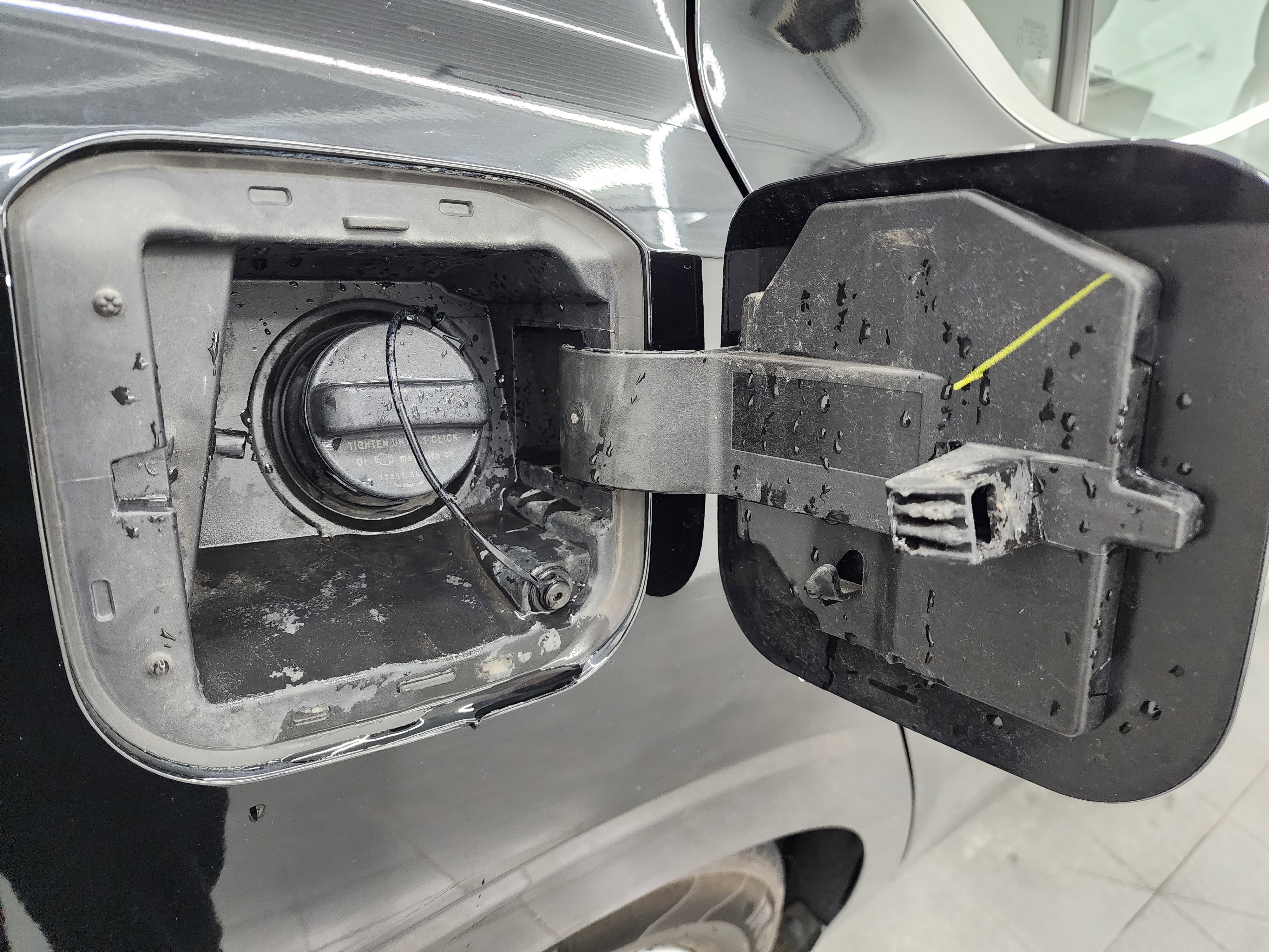 Used 2023 Nissan Sentra SV FWD image 24