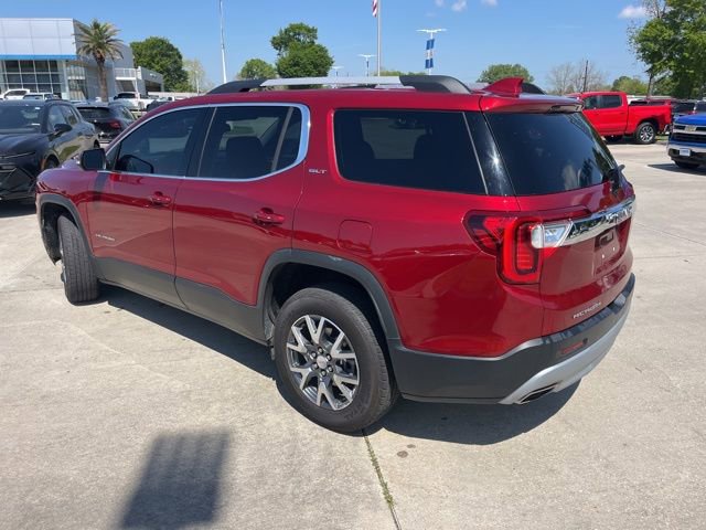 Used 2023 GMC Acadia SLT image 4