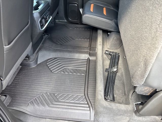 Used 2020 GMC Sierra 1500 AT4 w/ AT4 Premium Package image 16