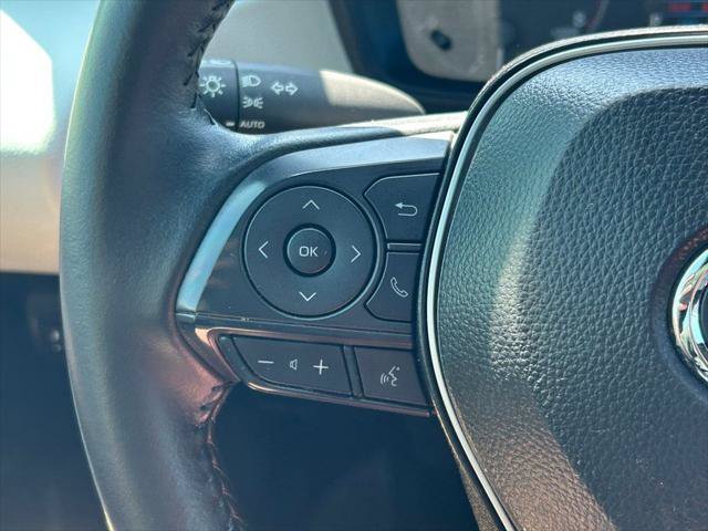 Certified 2025 Toyota Corolla SE FWD image 32