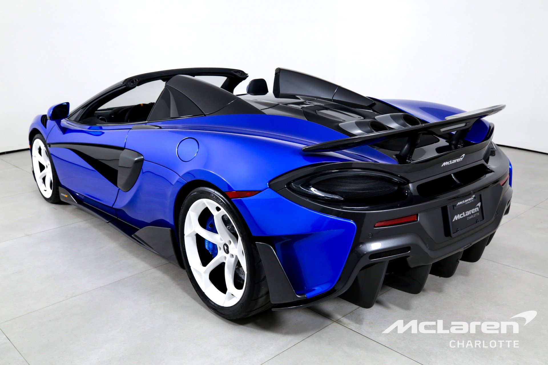 Used 2020 McLaren 600LT Spider image 7