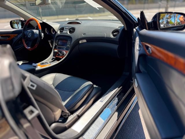 Used 2012 Mercedes-Benz SL 550 image 49