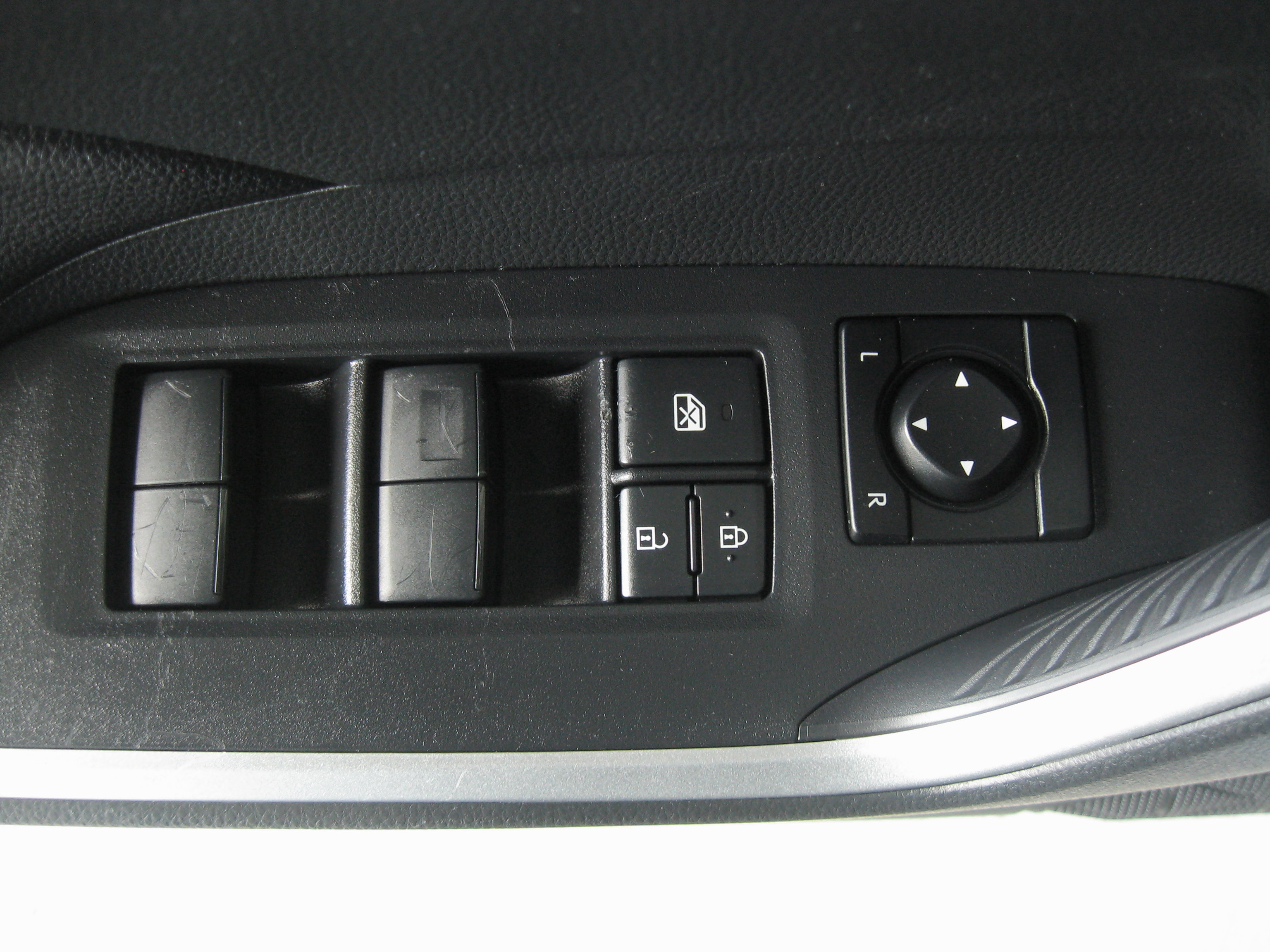 Certified 2025 Toyota RAV4 LE image 11