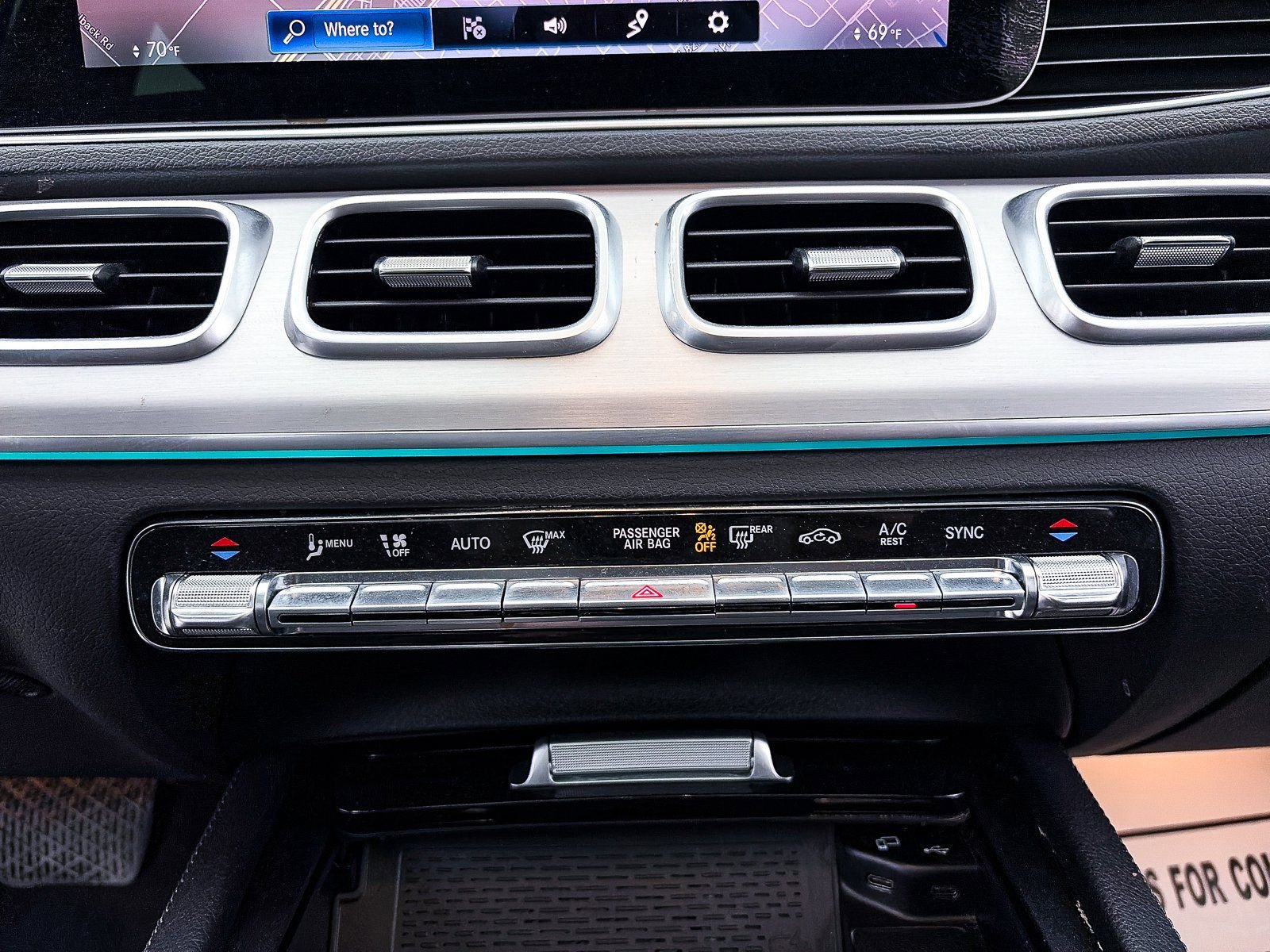 Used 2023 Mercedes-Benz GLE 450 4MATIC w/ AMG Line Exterior image 26