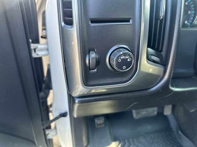 Used 2015 Chevrolet Silverado 1500 LT RWD image 34