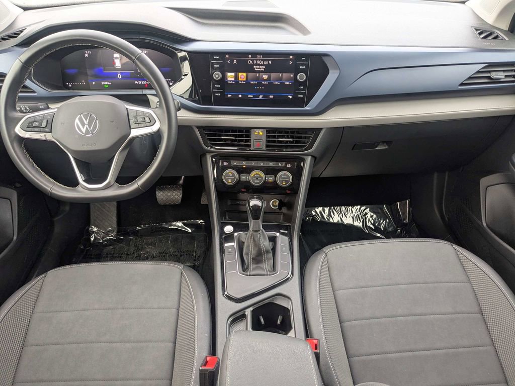 Used 2024 Volkswagen Taos SE FWD image 15