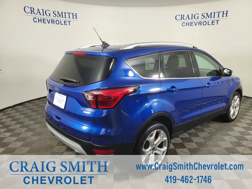 Used 2019 Ford Escape Titanium image 5