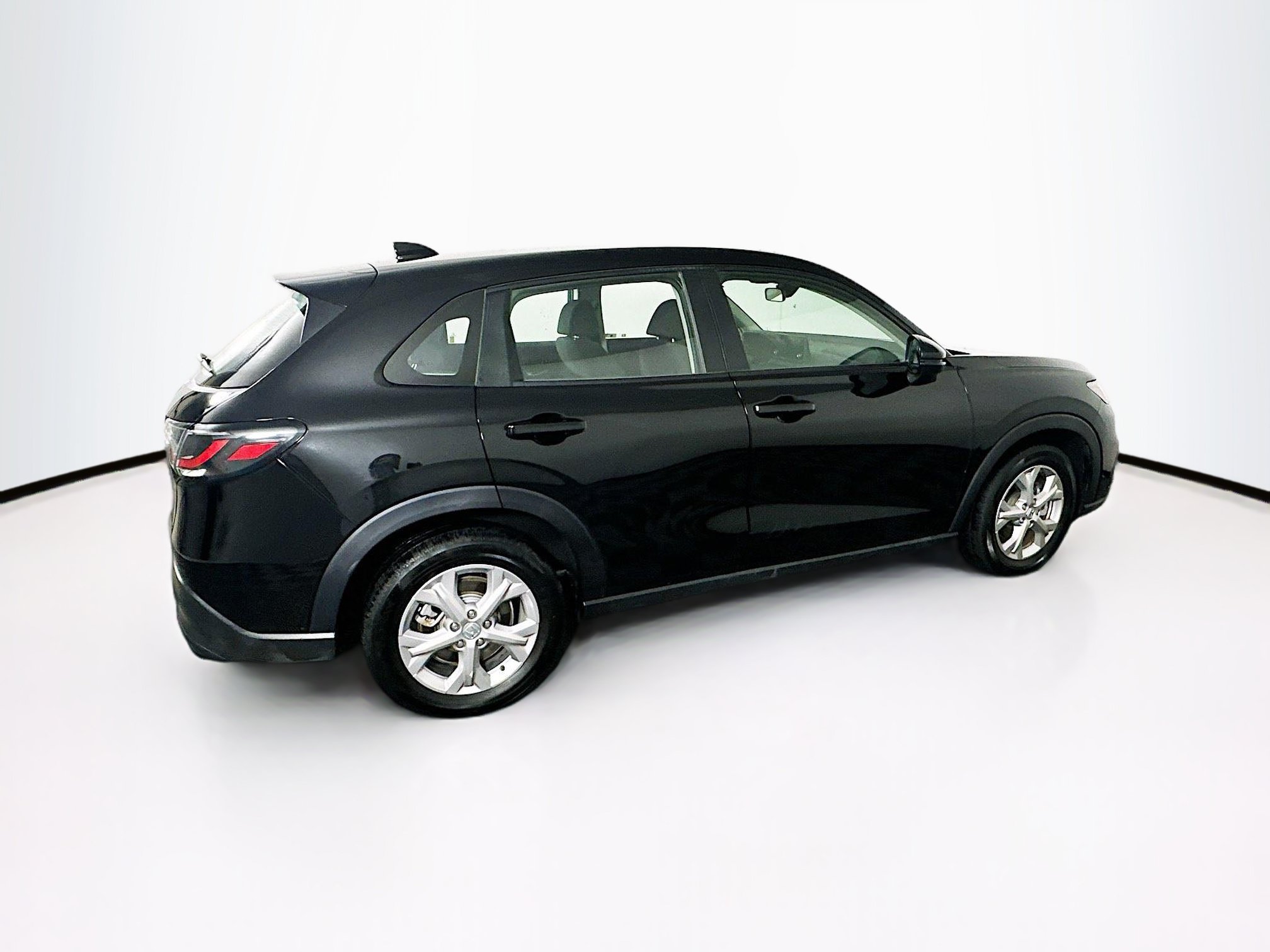 Used 2025 Honda HR-V LX image 10