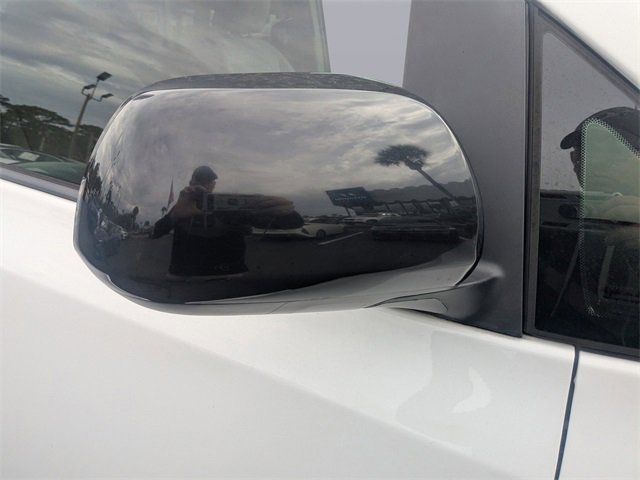 Used 2019 Toyota Sienna LE image 12