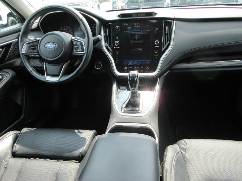 Used 2020 Subaru Outback Limited AWD/4WD image 16