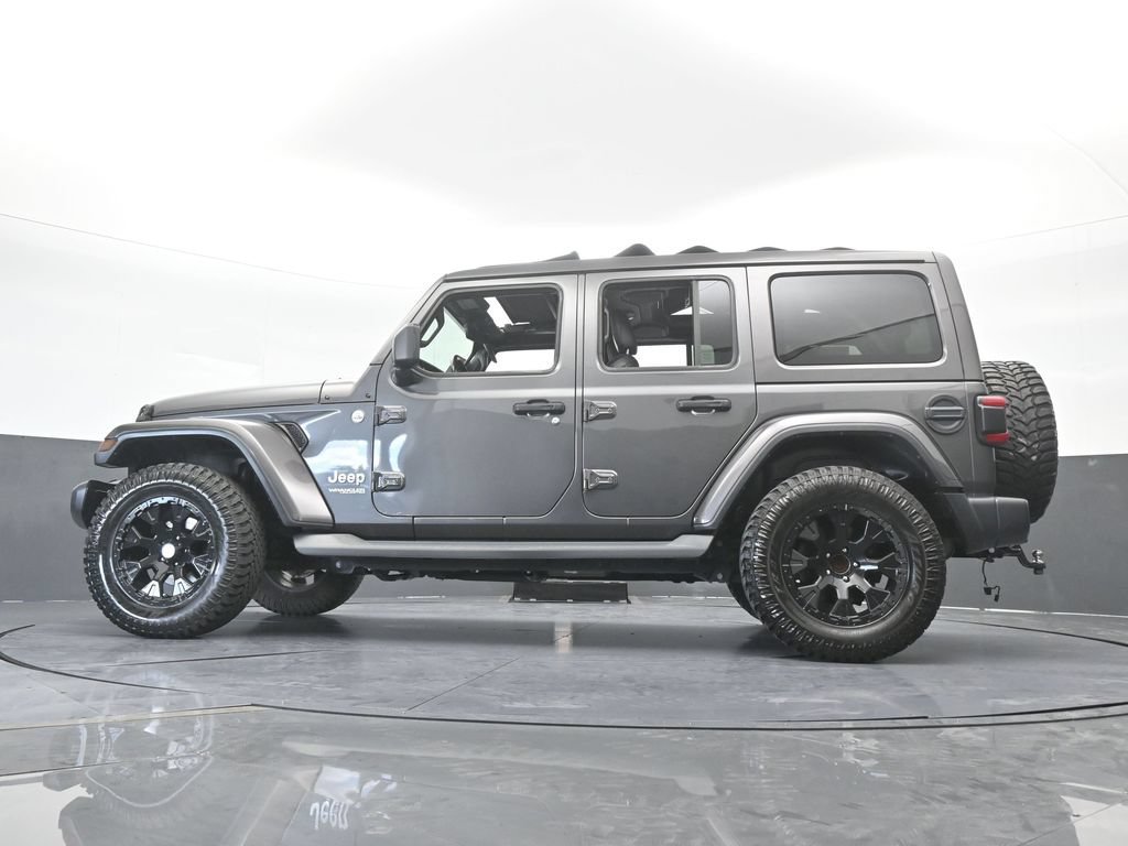 Used 2018 Jeep Wrangler Unlimited Sahara AWD/4WD image 55