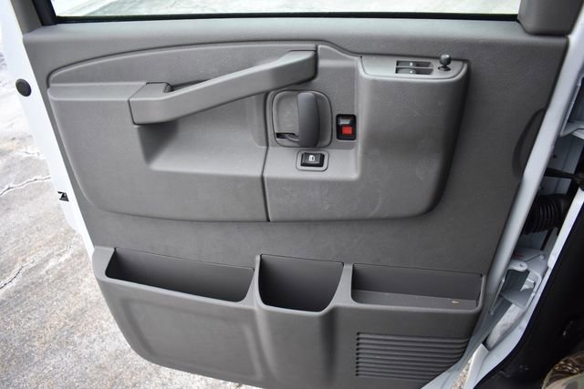 New 2025 Chevrolet Express 3500 w/ Power Convenience Package image 30