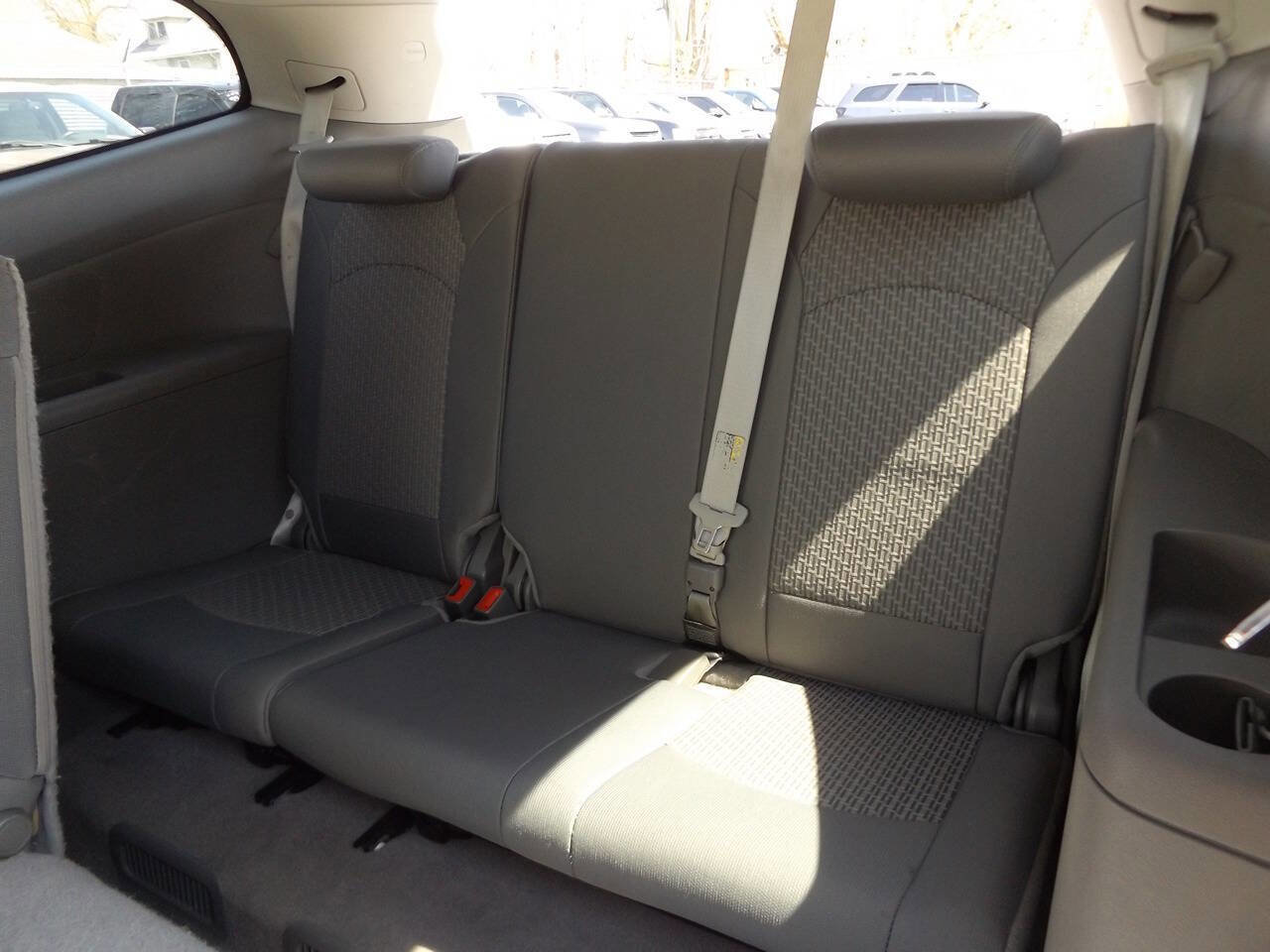 Used 2012 Chevrolet Traverse LS FWD image 17