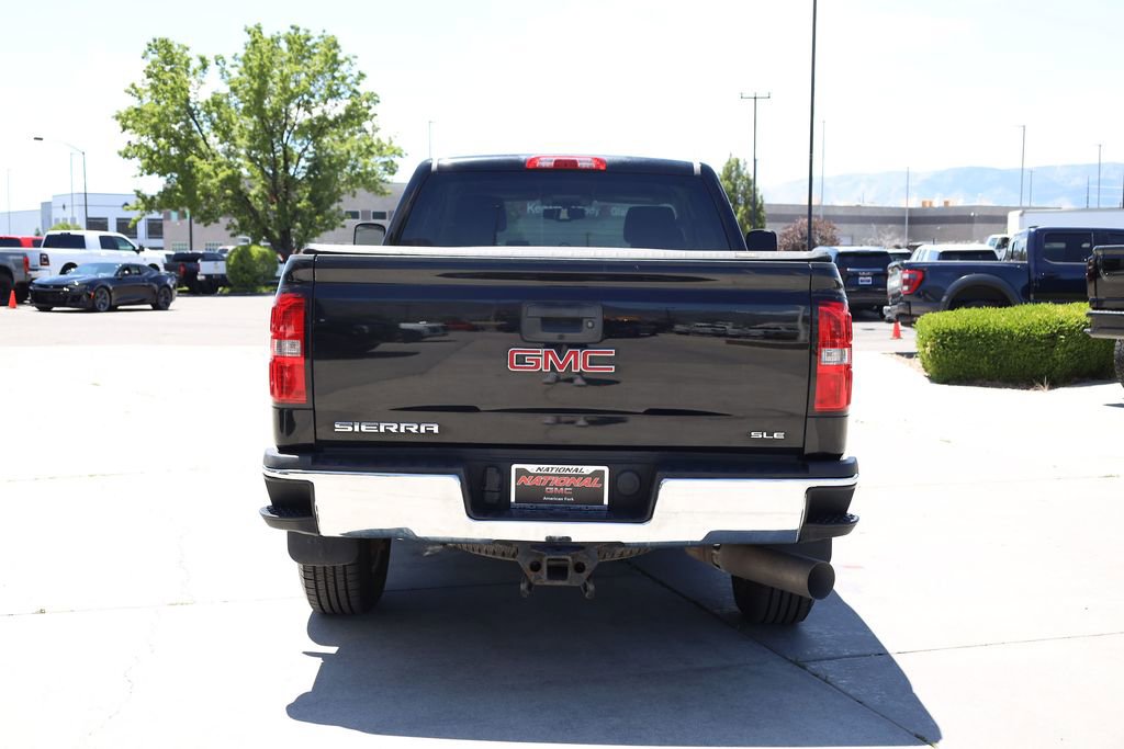 Used 2015 GMC Sierra 2500 SLE w/ SLE Preferred Package AWD/4WD image 5