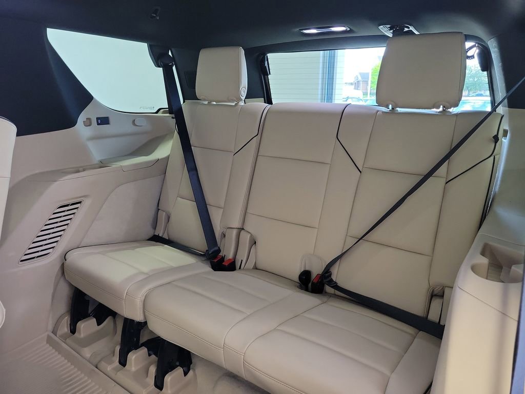 Used 2023 Cadillac Escalade Premium Luxury w/ LPO, Floor Liner Package AWD/4WD image 14