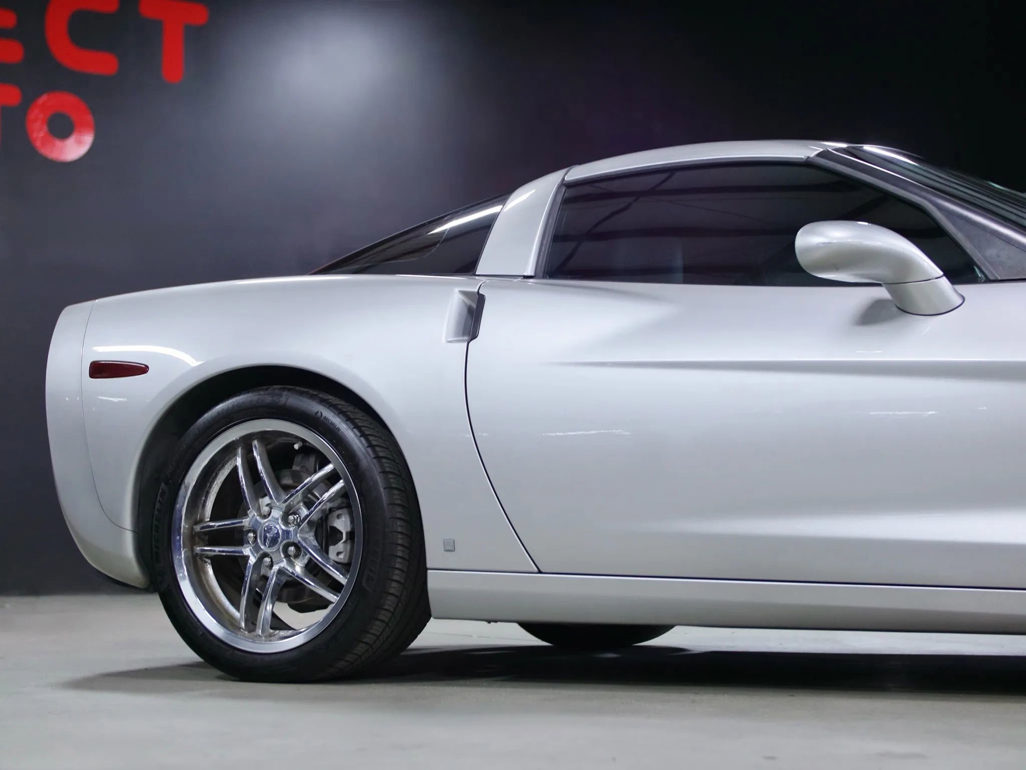 Used 2006 Chevrolet Corvette Coupe image 11