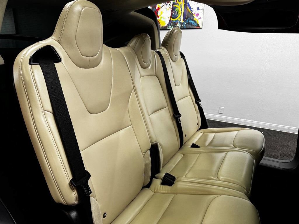 Used 2017 Tesla Model X 75D image 48