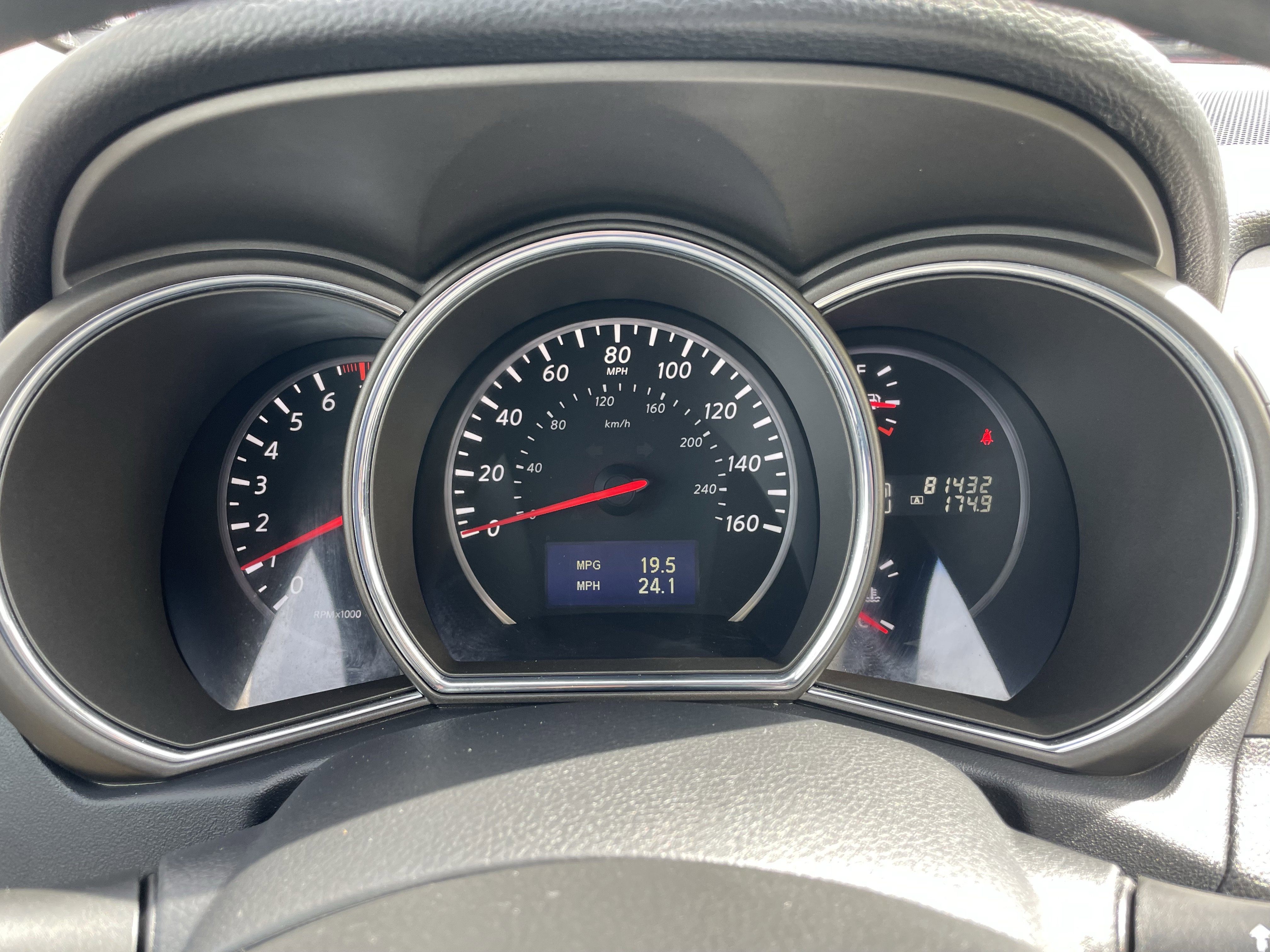 Used 2013 Nissan Murano S image 17