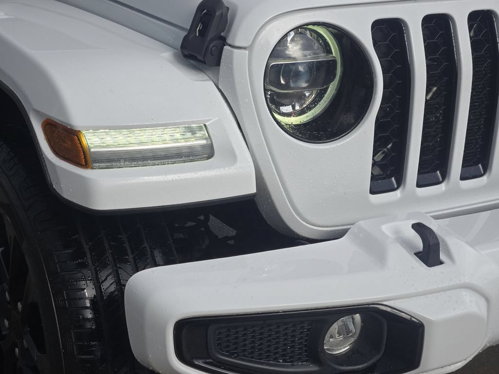 Used 2022 Jeep Gladiator Overland AWD/4WD image 9