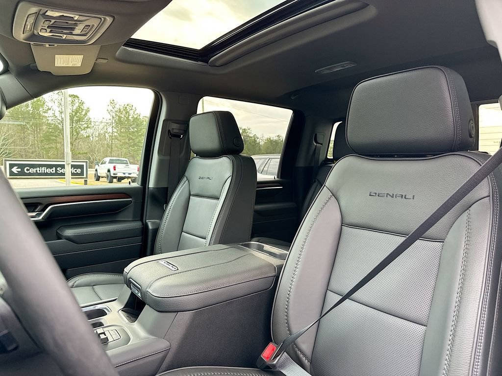 New 2026 GMC Sierra 3500 Denali w/ Denali Reserve Package image 8
