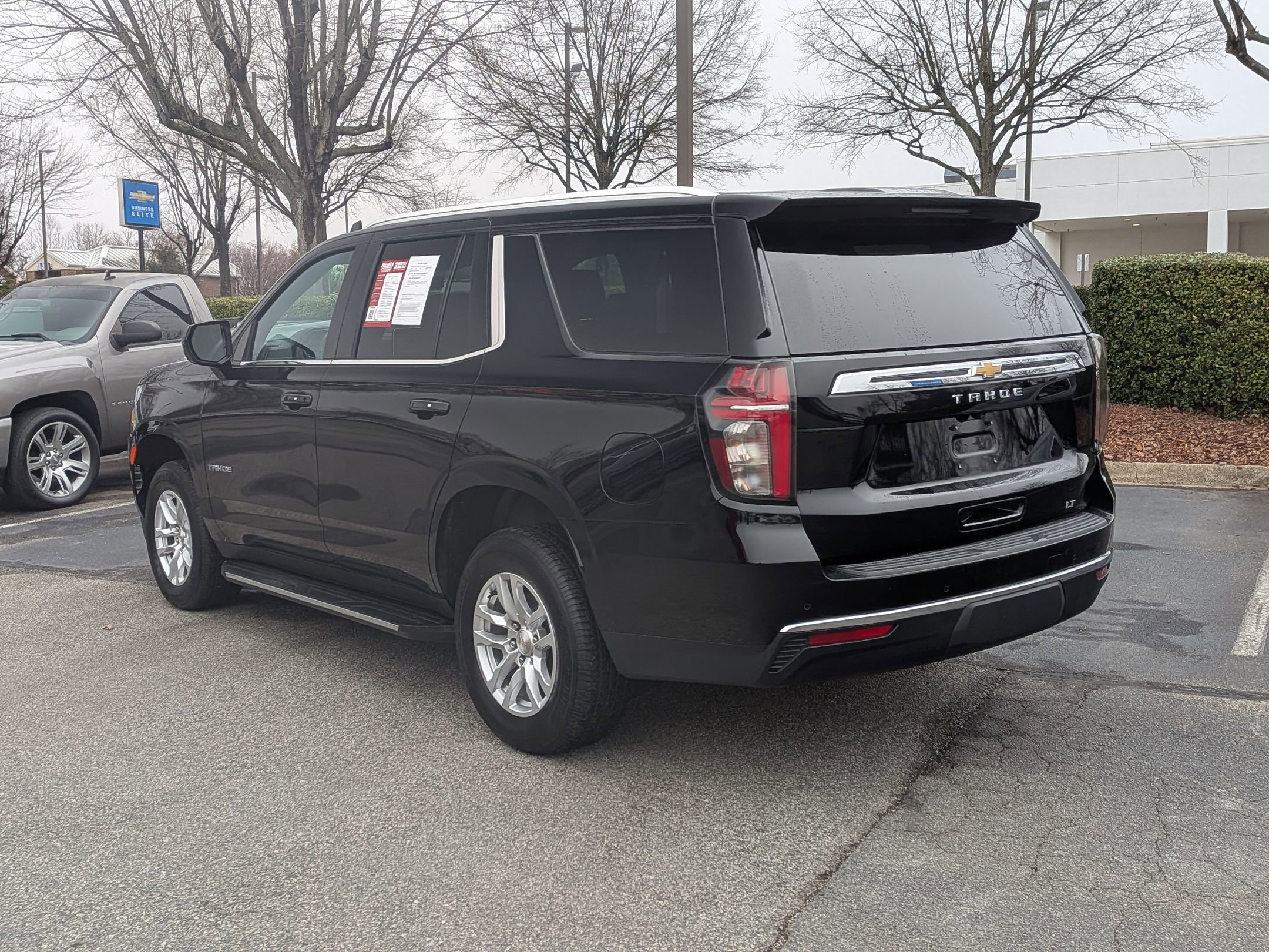 Used 2024 Chevrolet Tahoe LT AWD/4WD image 7